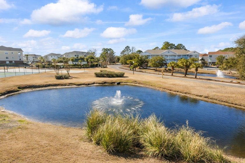 Beautiful 1-bedroom, 1-bath end unit located in the highly - photo 27