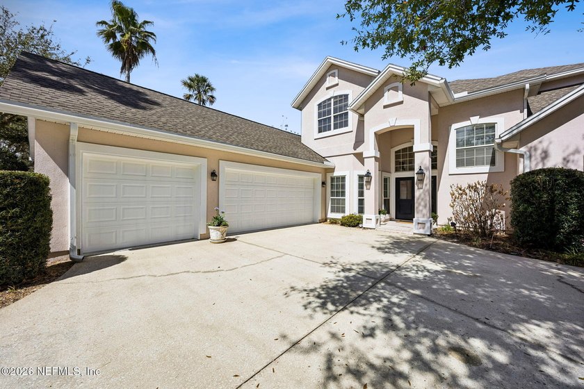 BUYER FINANCING FELL THROUGH! Nestled within the exclusive - photo 4