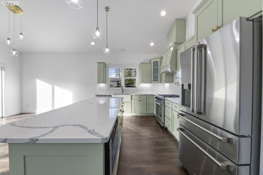 Experience refined coastal living in the brand-new Aspen model - photo 20
