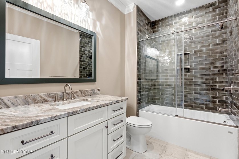 Brand new construction and move-in ready in Tellico Village! - photo 31