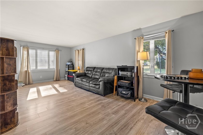 Fantastic opportunity in a highly desirable Savannah - photo 45