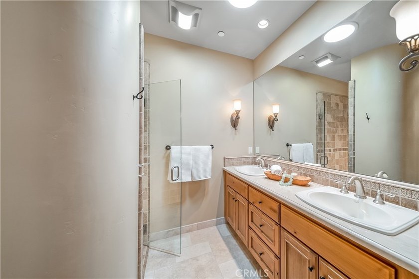 5475 Mira Estrella Ct - photo 49