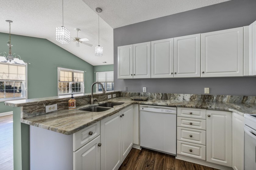 Are you looking for a turnkey / move-in ready place at the - photo 13