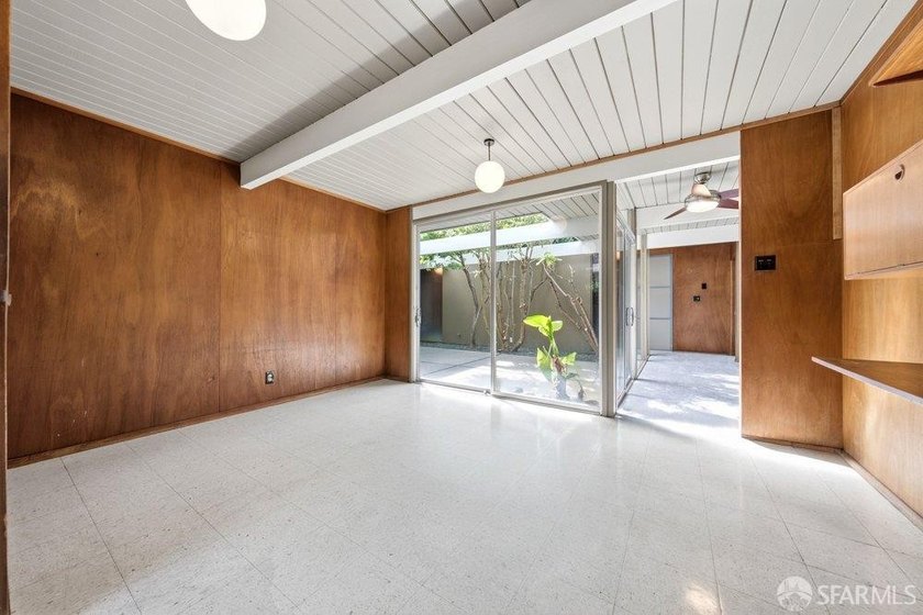 Rare opportunity to own an authentic Fairglen Eichler in San - photo 22