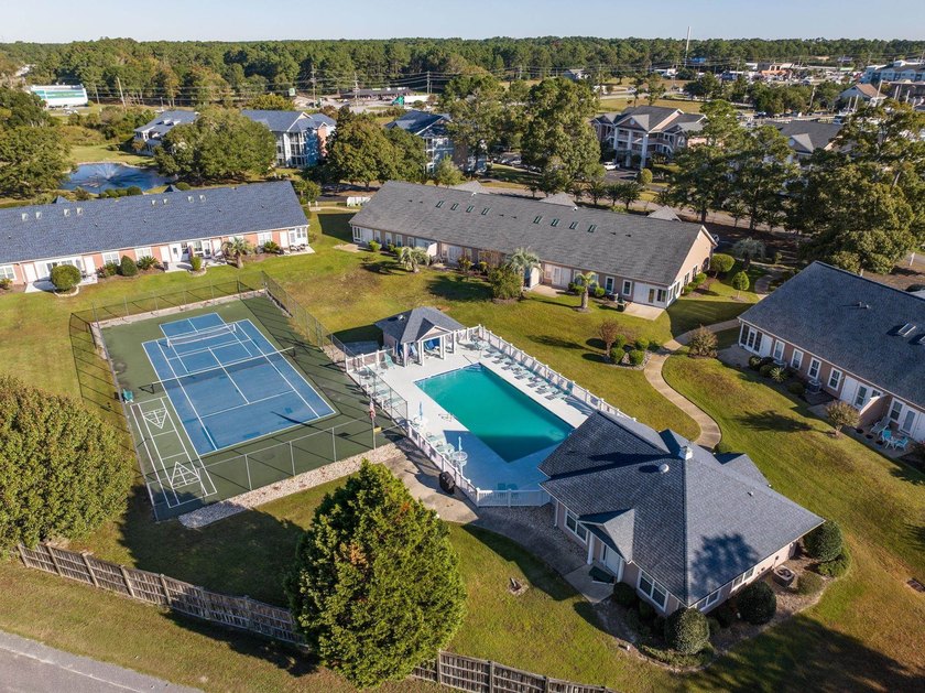 Are you looking for a turnkey / move-in ready place at the - photo 34