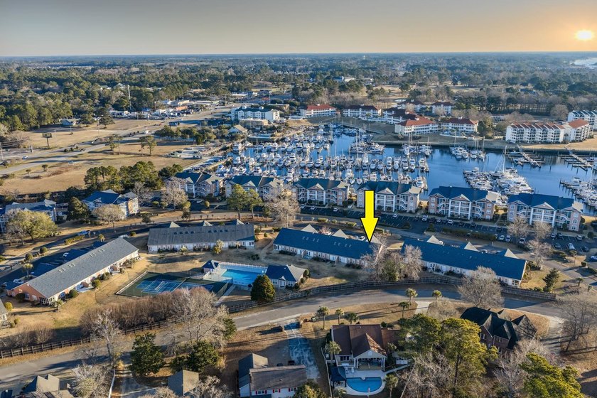Are you looking for a turnkey / move-in ready place at the - photo 37