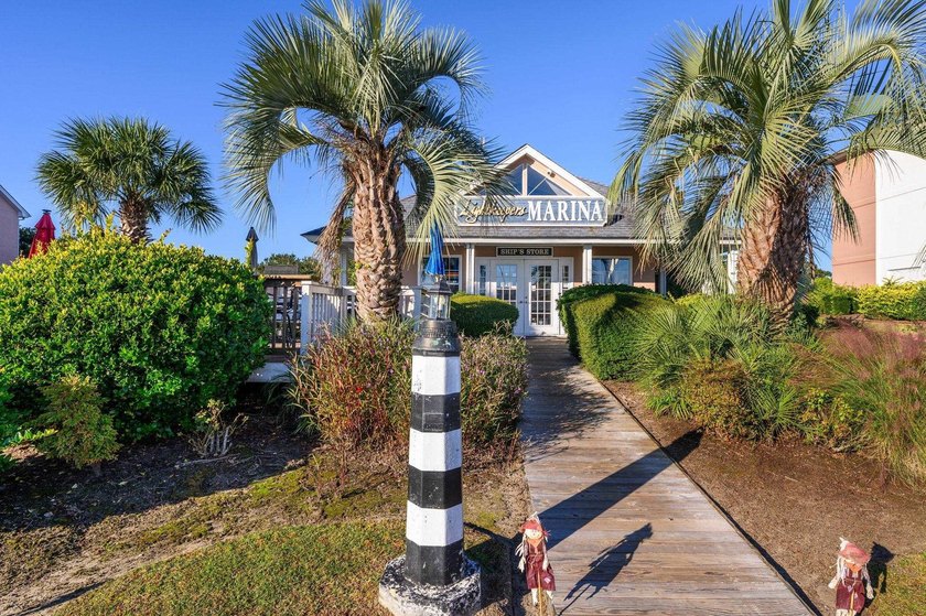 Are you looking for a turnkey / move-in ready place at the - photo 40