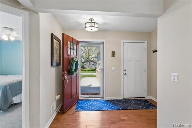 Welcome to this beautifully crafted 2019 custom-built home with - photo 3