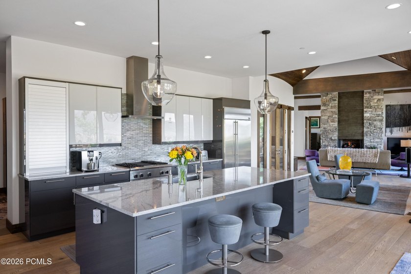 A rare, oversized private lot offers coveted walk-out access to - photo 11