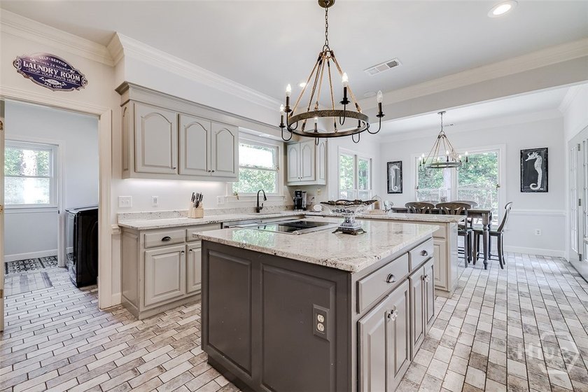 Welcome to this spacious 4-bedroom, 3.5-bath home tucked away on - photo 18