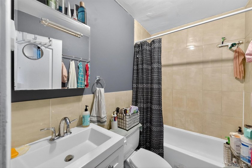 Welcome to your new home at the Parkside Condominiums Complex! - photo 11
