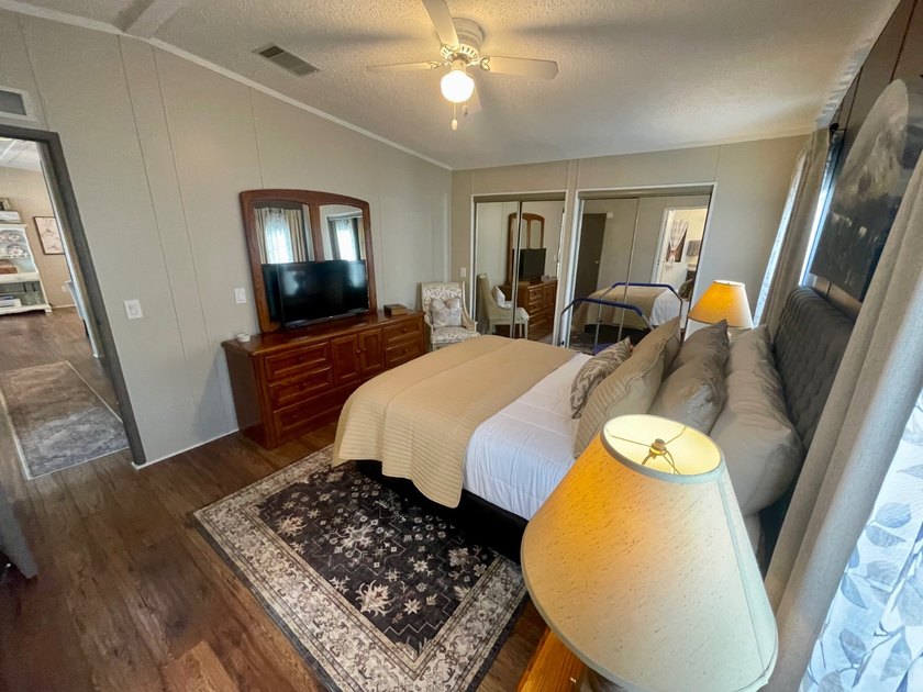 This home has been just reduced and is absolutely Adorable!! - photo 34