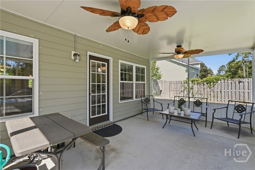 Luxury Living with Space, Style &amp; a Private Backyard Oasis! - photo 43