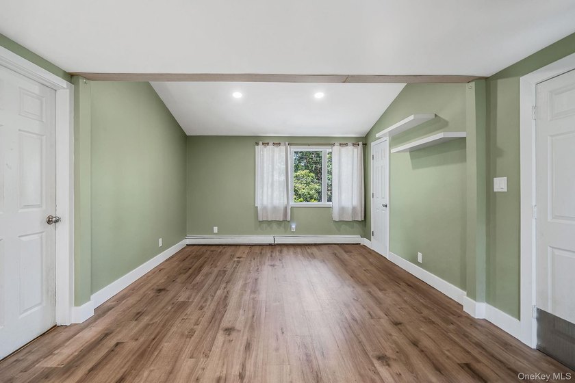 Beautiful West Islip Colonial on a huge double lot with - photo 23