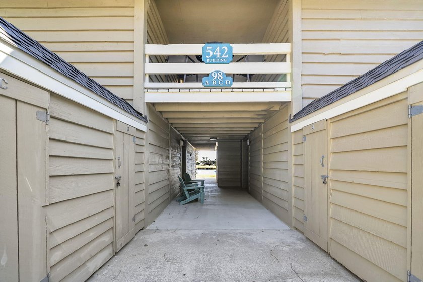 Beautifully updated 2-bedroom, 2-bath condo in the highly - photo 29