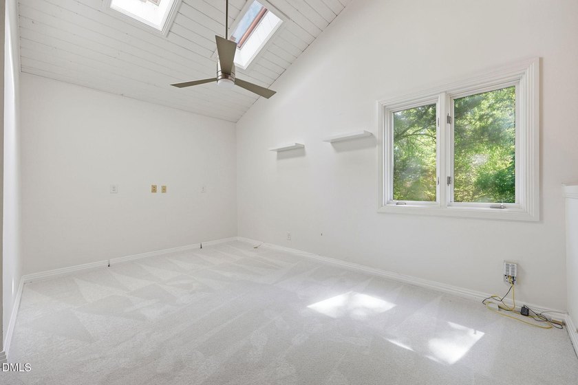 Beautiful modernist inspired home situated on a large wooded lot - photo 38