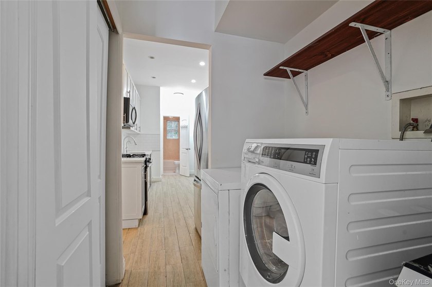 Welcome to 294 Hemlock Street, a classic Brooklyn row house - photo 14