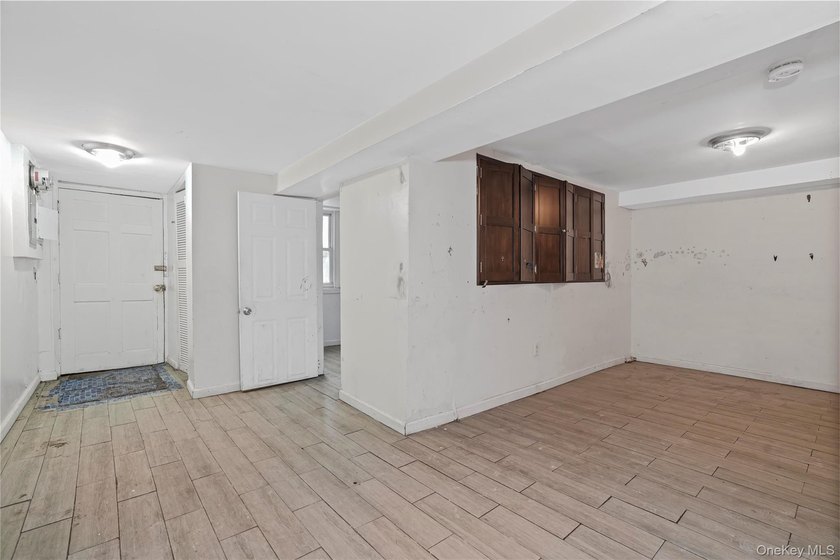 Welcome to 294 Hemlock Street, a classic Brooklyn row house - photo 33