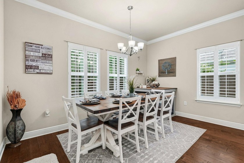Beautiful home surrounded by nature and tucked away from it all - photo 13