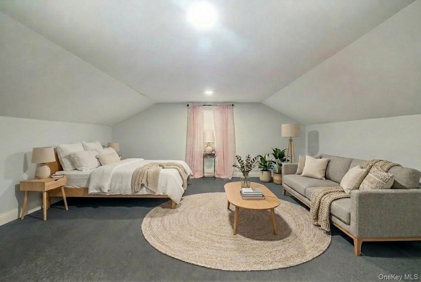 Perfectly appointed on a quiet country lane in desirable Locust - photo 22