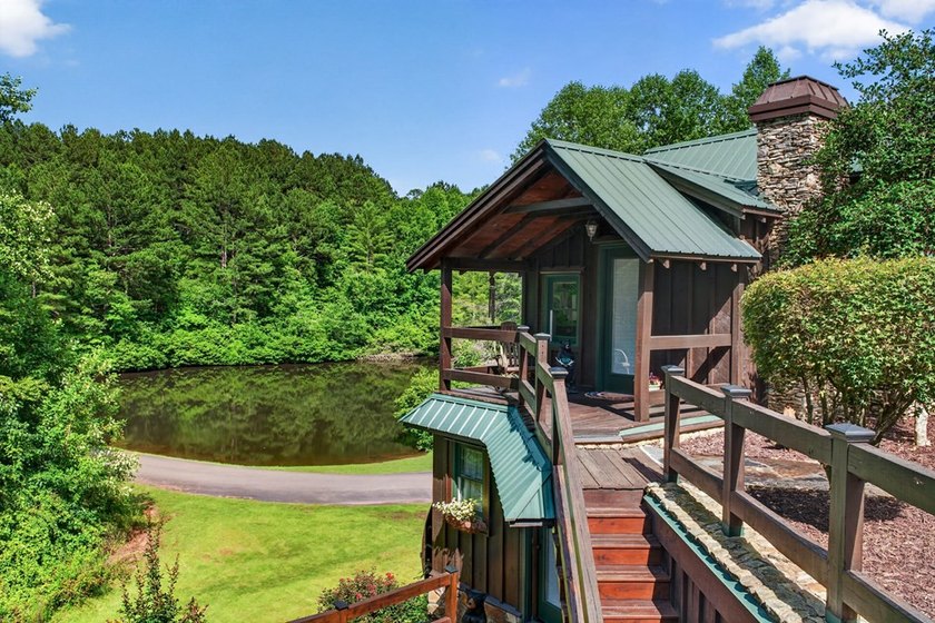 Experience timeless mountain living in this exceptional - photo 10