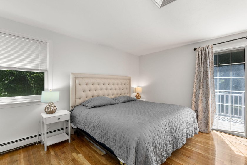 Welcome to 7 Openfield Road! This beautifully updated South - photo 29