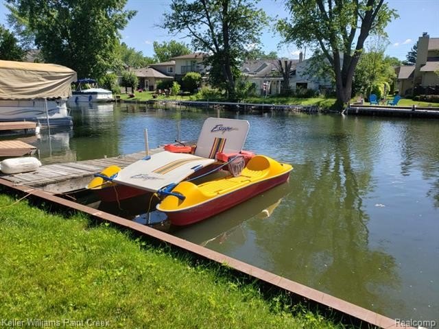 Sylvan Lake Canal front 3 bedroom is ready for a new owner - photo 9