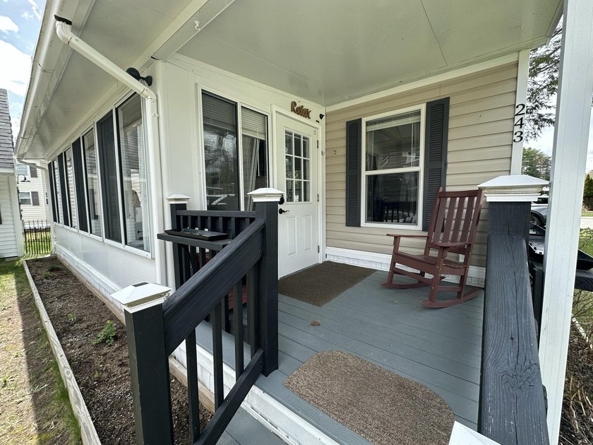 Have you been dreaming of a seasonal park model on a corner lot - photo 14