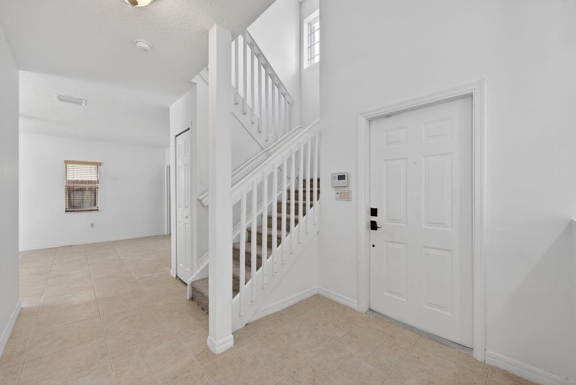Welcome to this move-in-ready 3-bedroom, 2.5-bath home located - photo 6