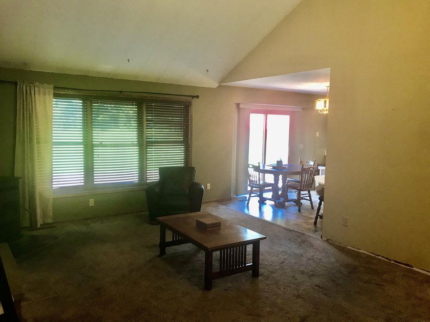 White Pigeon County Ranch. Must see this 3 bedroom 2 bath home - photo 6