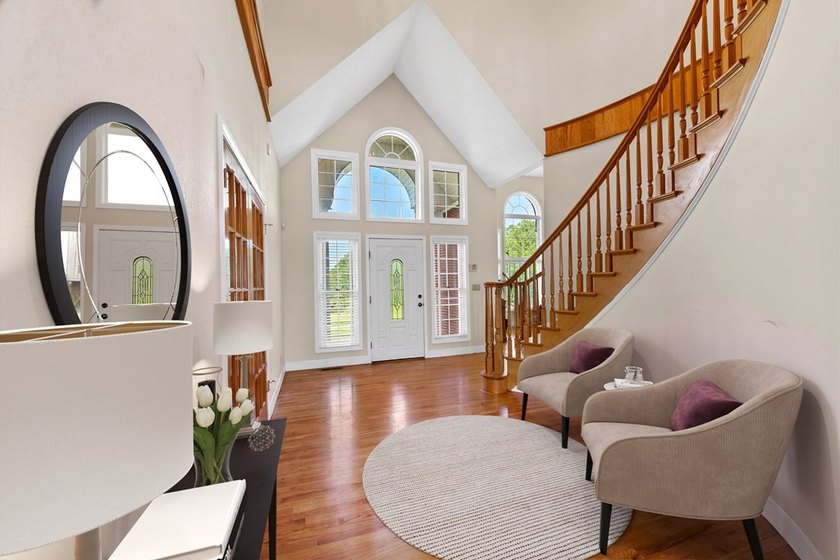 Where Timeless Mountain Beauty Meets Refined Country Living - photo 8