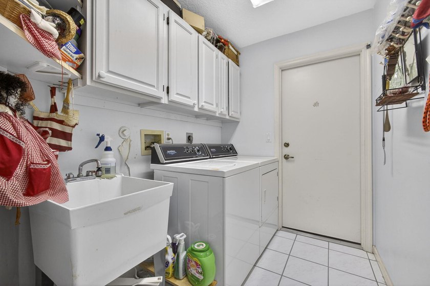 GREAT OPPORTUNITY TO BUY INTO THE MUCH ESTEEMED COMMUNITY OF - photo 39