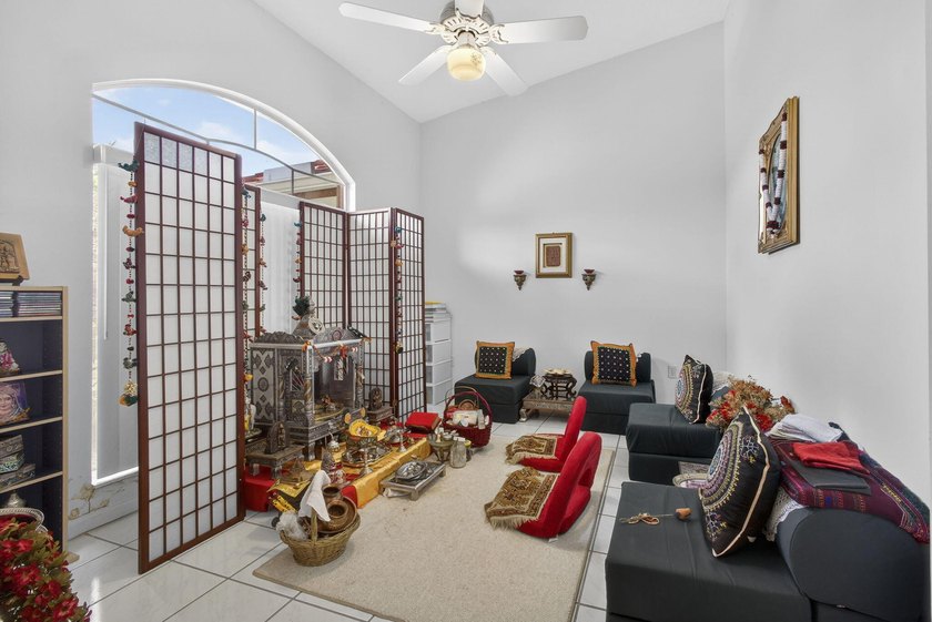 GREAT OPPORTUNITY TO BUY INTO THE MUCH ESTEEMED COMMUNITY OF - photo 41