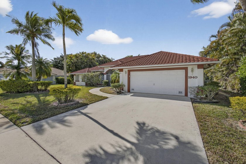 GREAT OPPORTUNITY TO BUY INTO THE MUCH ESTEEMED COMMUNITY OF - photo 45