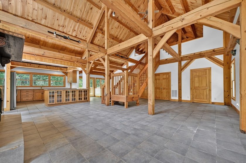 True Timber Frame Home on 49.43 private acres! Escape to your - photo 7