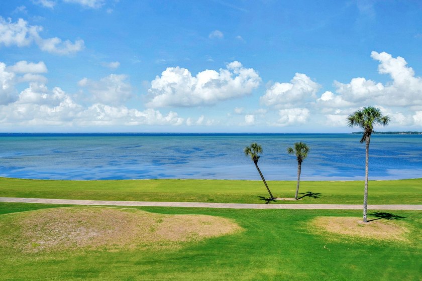 If you are looking for a million dollar view without a million - photo 22