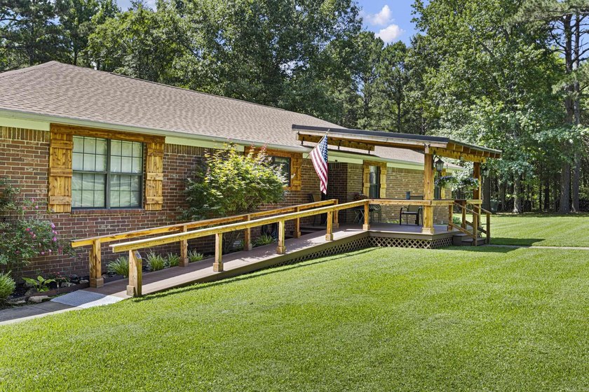 WATERFRONT PROPERTY WITH BOAT DOCK! Experience peaceful country - photo 43