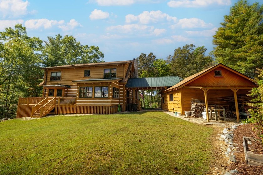 UNBELIEVABLE PRICE REDUCTION! *Mountain Views-Gated Community-In - photo 6