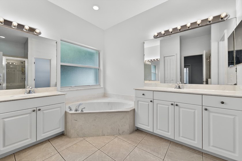 Spacious 3BR/2BA Key West style home featuring the larger 1806 - photo 16