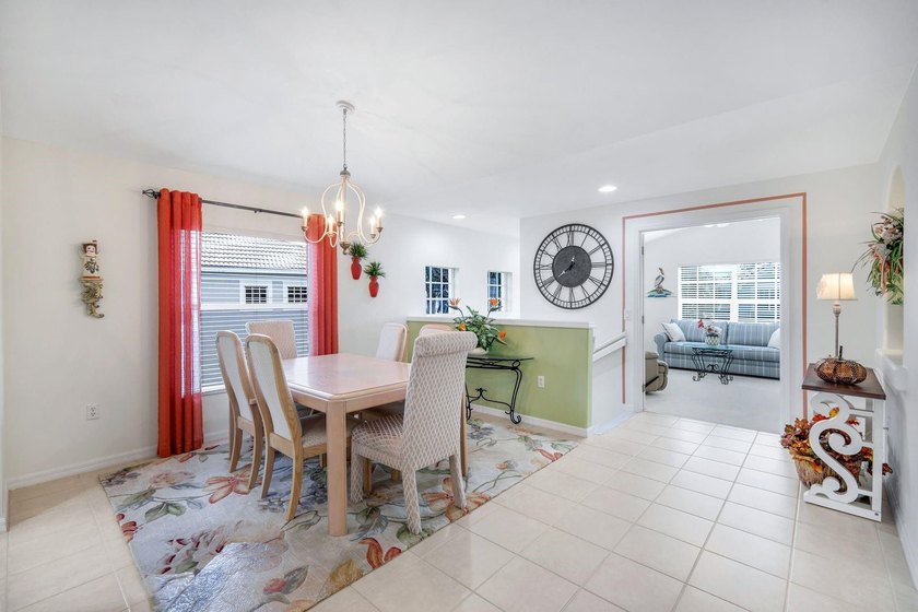 TURNKEY COACH HOME WITH PRESERVE VIEW IN COLONIAL COUNTRY CLUB! - photo 10