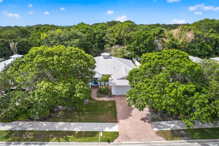 Spacious 3BR/2BA Key West style home featuring the larger 1806 - photo 27