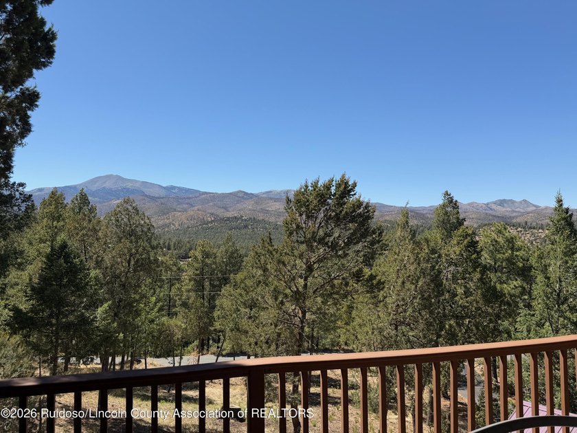 BREATHTAKING SIERRA BLANCA VIEWS! This custom, one-owner 3BD/3BA - photo 2