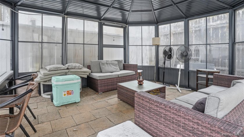 Newly renovated three family home in prime Bushwick, just near - photo 33