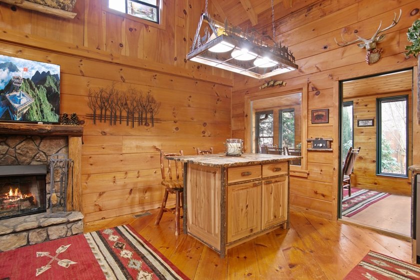 MOTIVATED SELLER! Ready to leave the noise behind? Welcome to - photo 10