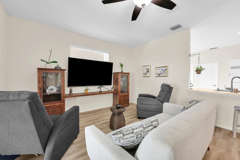 Welcome to effortless Florida living in the highly sought-after - photo 15