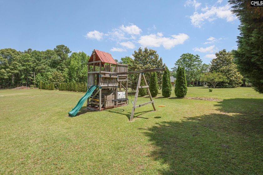 Brick home in one of the most desirable gated communities near - photo 10