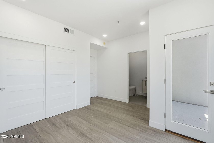 Discover elevated urban living at Seneca Luxury Condominiums, a - photo 23