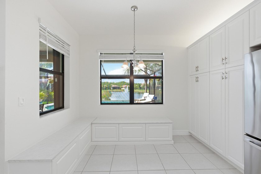 GL Homes Marina Bay Manned gated community . Built in 2021 . A - photo 36