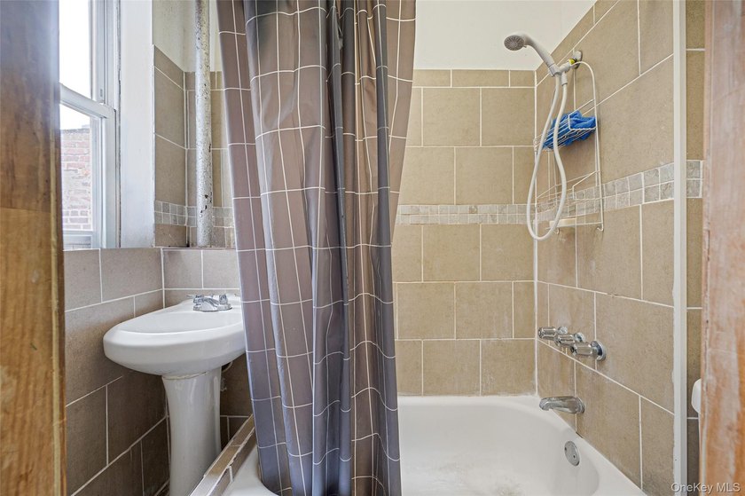 542 Bergen Street, a rare six-unit multifamily opportunity - photo 16