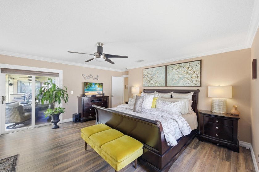 Beautifully maintained three bedroom, two bathroom With option - photo 17